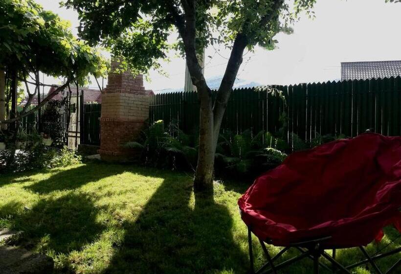 ペンション Casa Leah