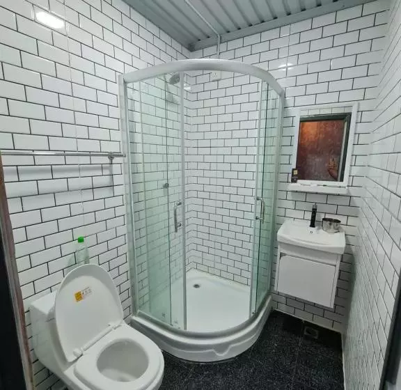 ペンション Cheqma Tiny Chalet