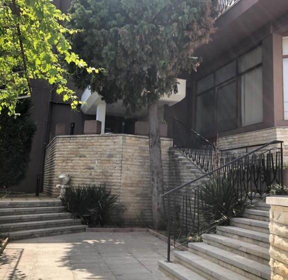 旅馆 Relax Sarafovo