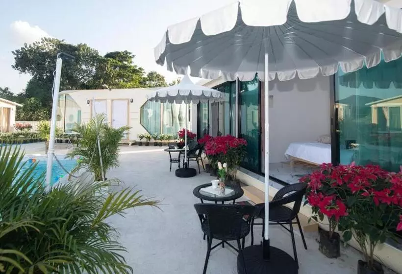 Aamiaismajoitus (B&B) บ้านสายน้ำ วิลล่า