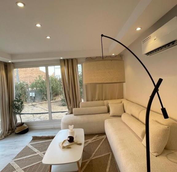 ホテル صحراء الحره