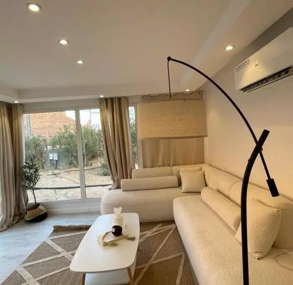 ホテル صحراء الحره