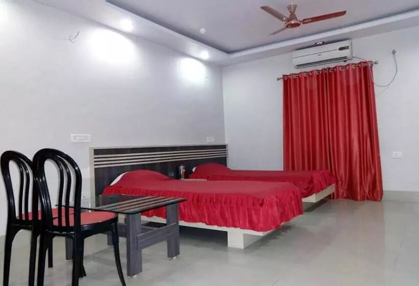 ホテル Aryan International