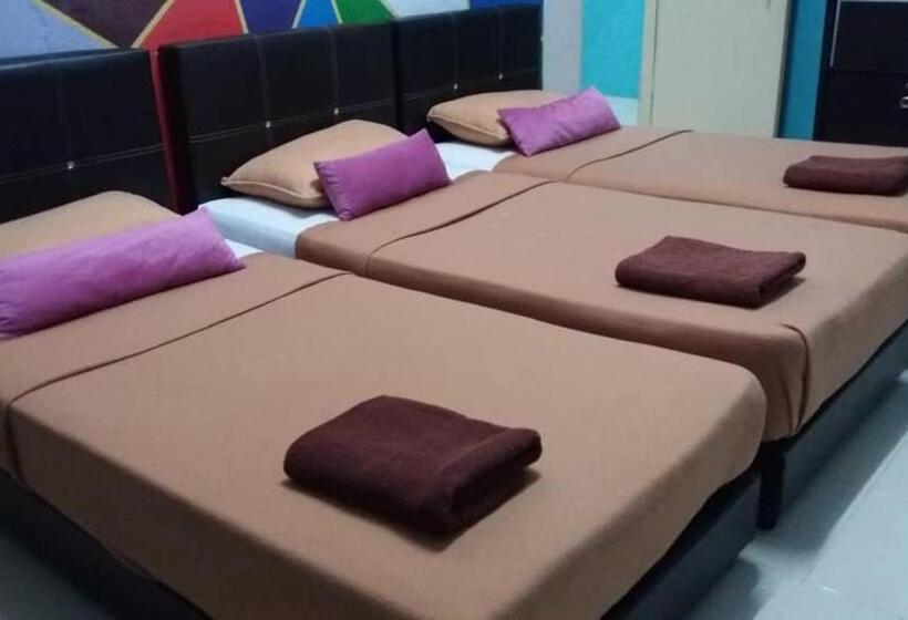 Hotelli Manja Inn, Paka