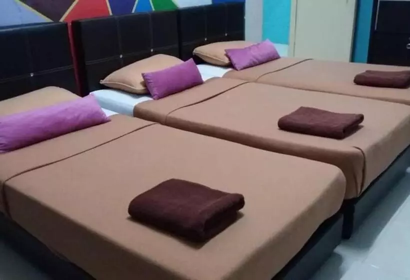 ホテル Manja Inn, Paka