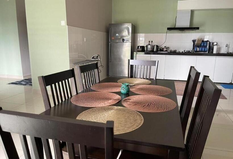 La 1 Homestay Putrajaya Dwiputra