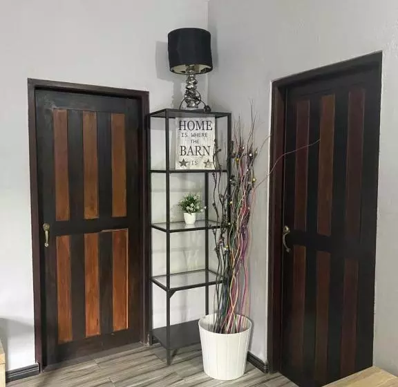 ペンション Black Bird Villa