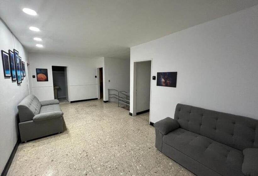 پانسیون Casa De Luna