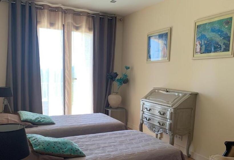 펜션 Chambre Mustang Vue Mer Villa Casaeva