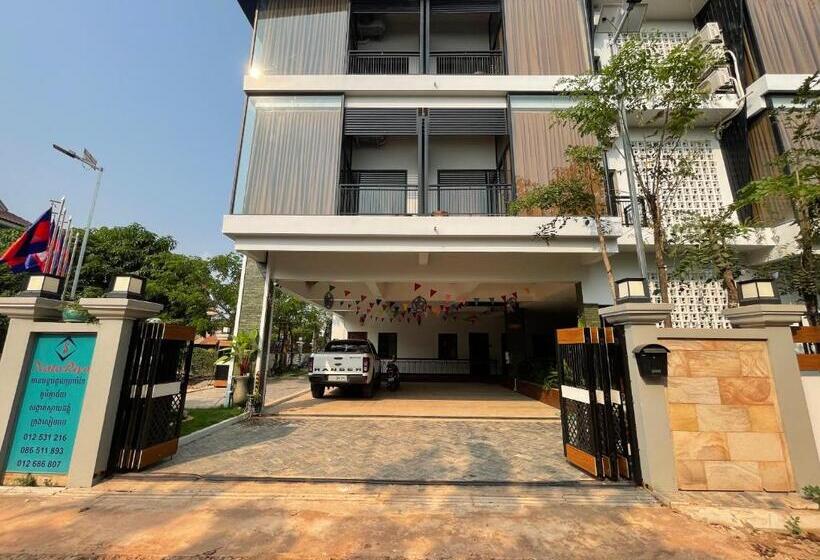 פנסיון Natariya Villa