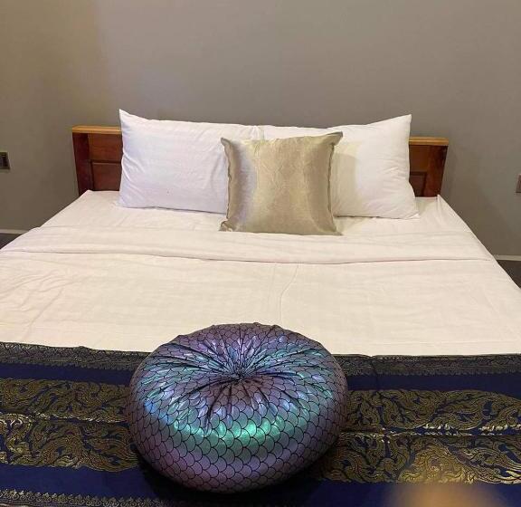 פנסיון Natariya Villa