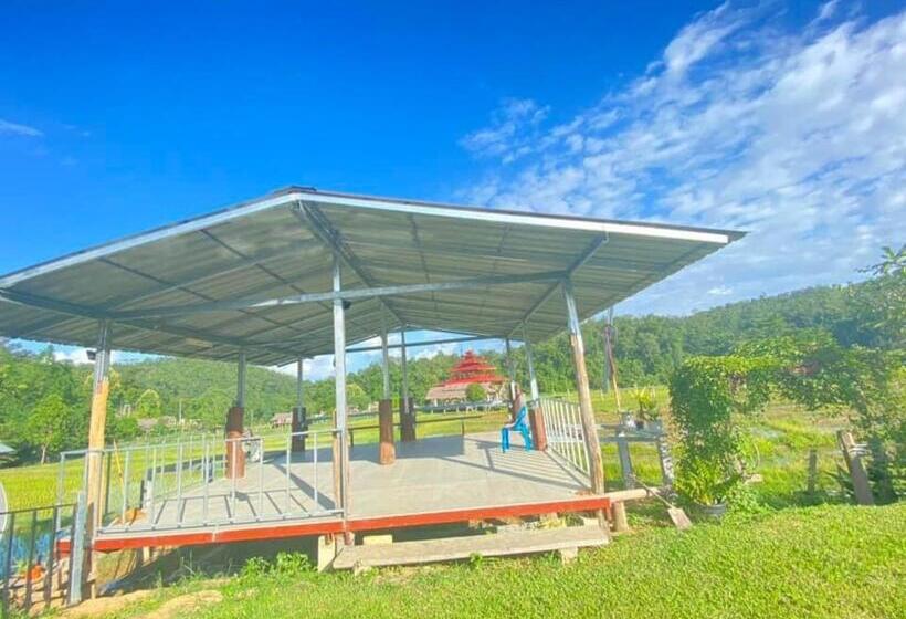 Pensión Poopha Home Stay