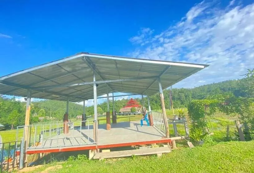 ペンション Poopha Home Stay