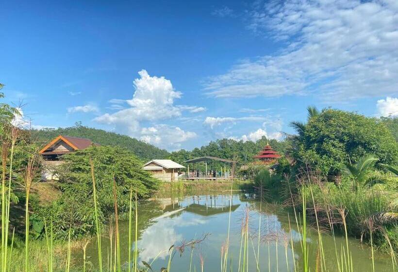 Pensión Poopha Home Stay