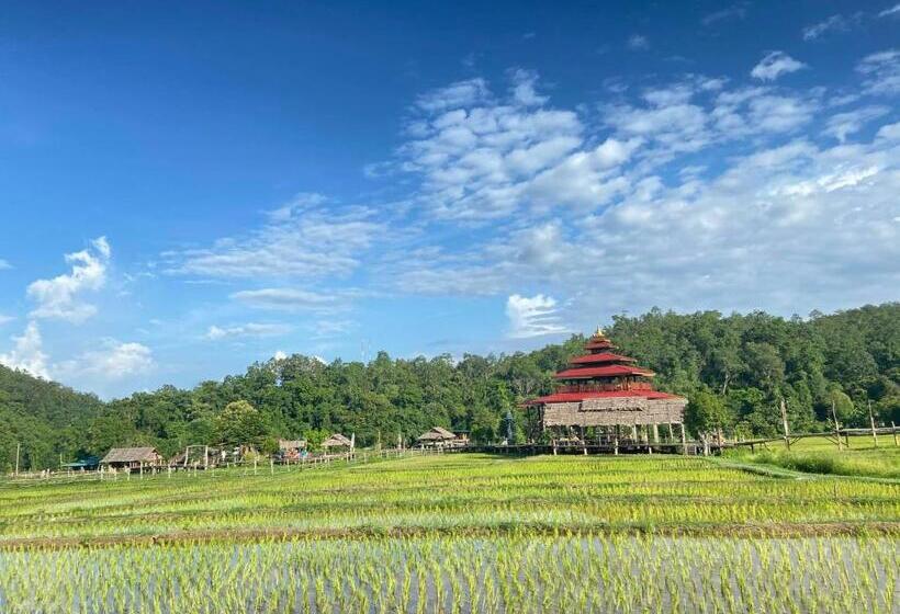 Pensión Poopha Home Stay