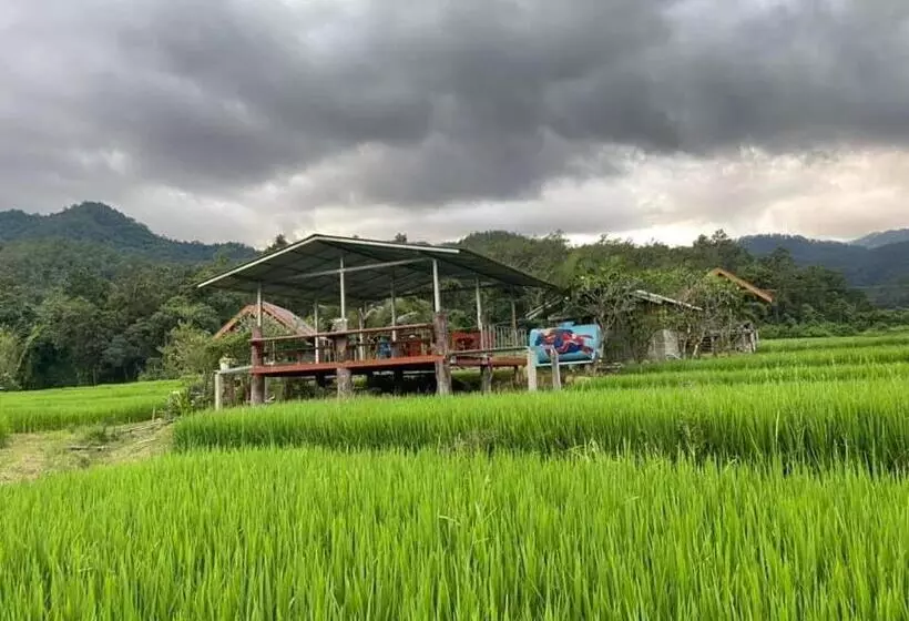 ペンション Poopha Home Stay