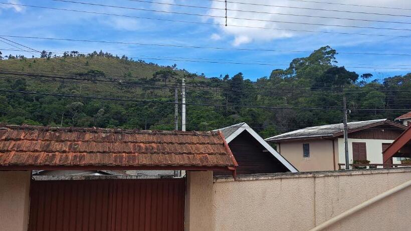 Pensionat Suíte Com Estacionamento Perto Do Centro