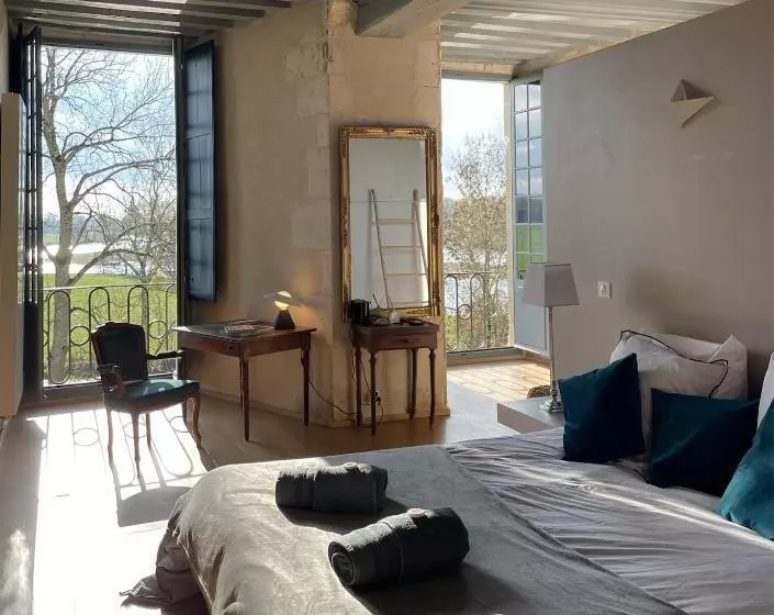 ベッドアンドブレックファースト Chambre Au Château De Meauce, Marguerite De Meauce