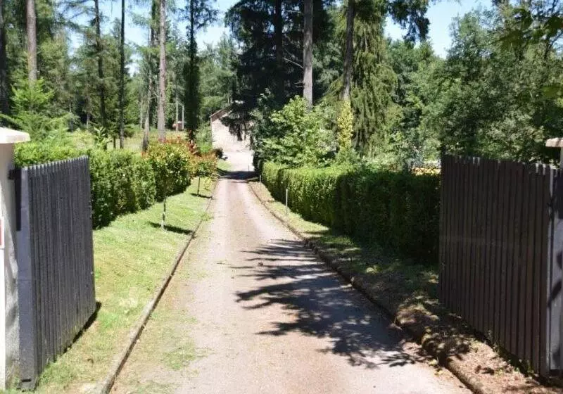 ベッドアンドブレックファースト Chambre D Hote Les Touilles