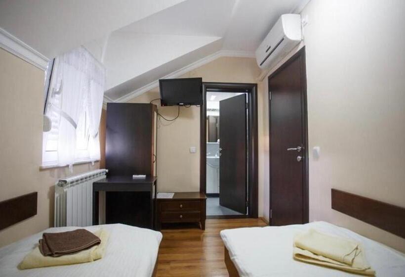 تختخواب و صبحانه Stara Varos,sobe