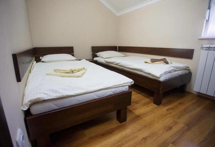 تختخواب و صبحانه Stara Varos,sobe