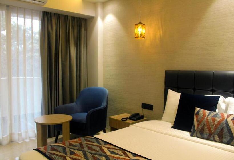 Otel Ahuja Residency Mayfield Garden