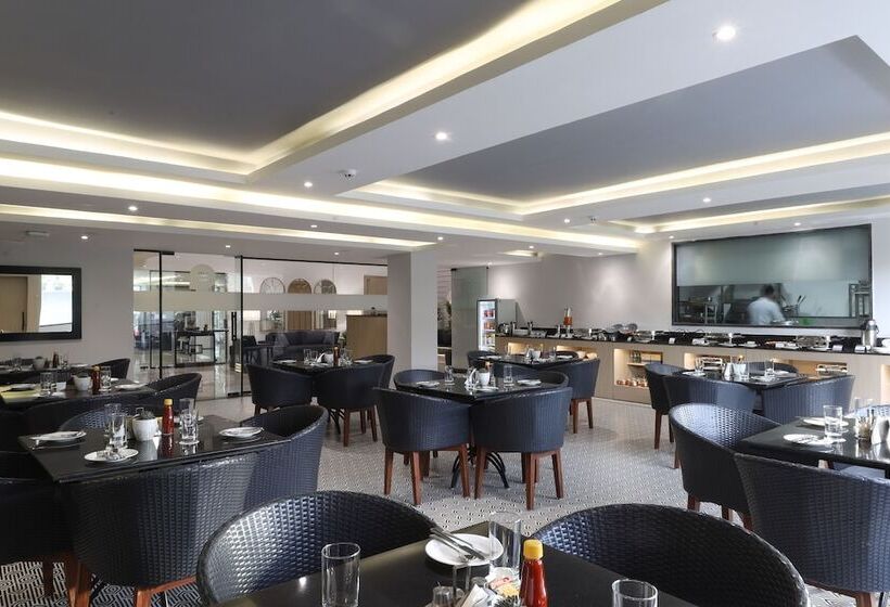 Otel Ahuja Residency Mayfield Garden