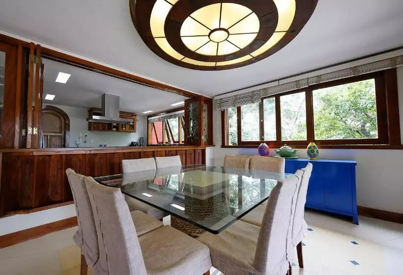 ホテル Cliffside Boutique