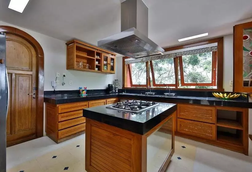 ホテル Cliffside Boutique