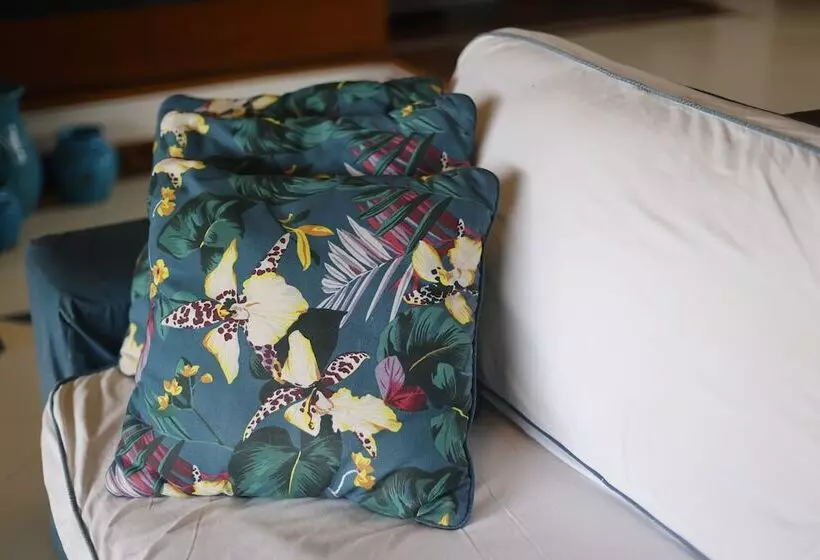 ホテル Cliffside Boutique