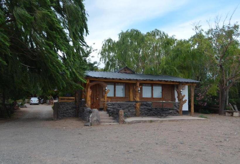 فندق Complejo Dinohuellas