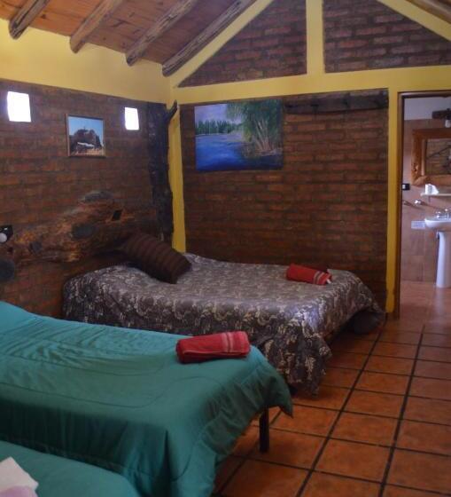 فندق Complejo Dinohuellas