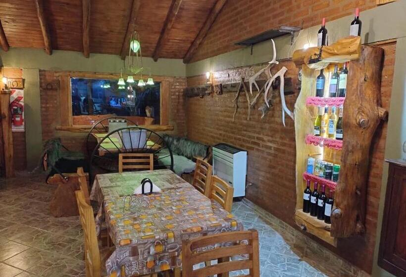 فندق Complejo Dinohuellas