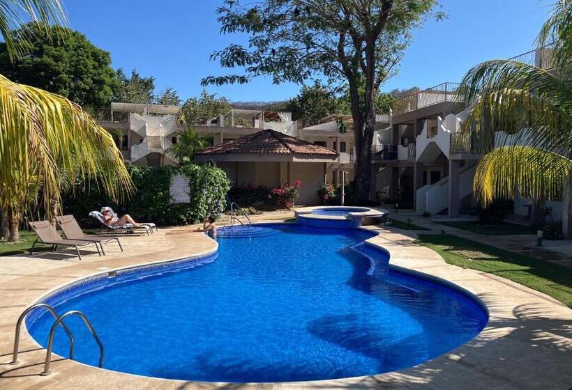 هتل Flor De Limon 2