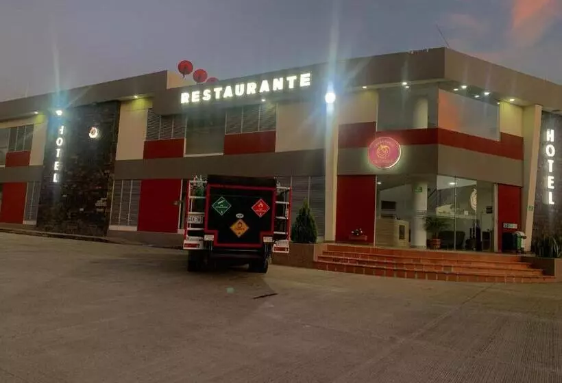 ペンション El Cacique Popayan