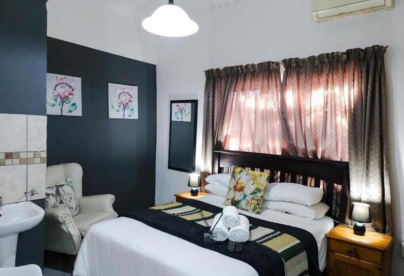 بنسيون Leana Hub Guest House