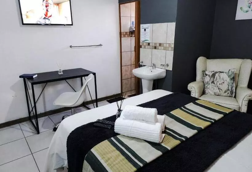 Majatalo Leana Hub Guest House