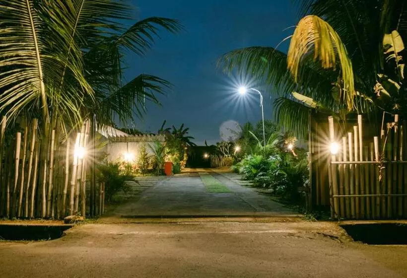 Majatalo Sriwedari House Keramas