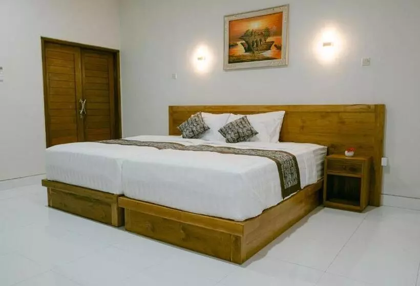 Majatalo Sriwedari House Keramas