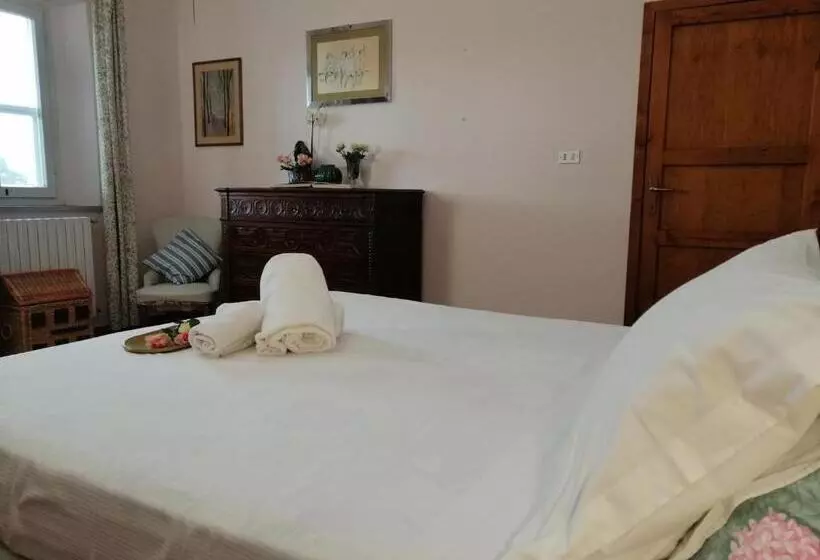 تختخواب و صبحانه Bb Villa Bolgheri Mare