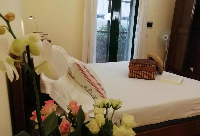 تختخواب و صبحانه Bb Villa Bolgheri Mare