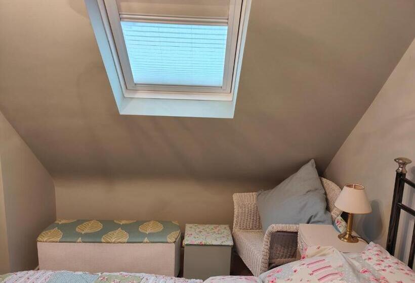 민박 Bracken Lodge