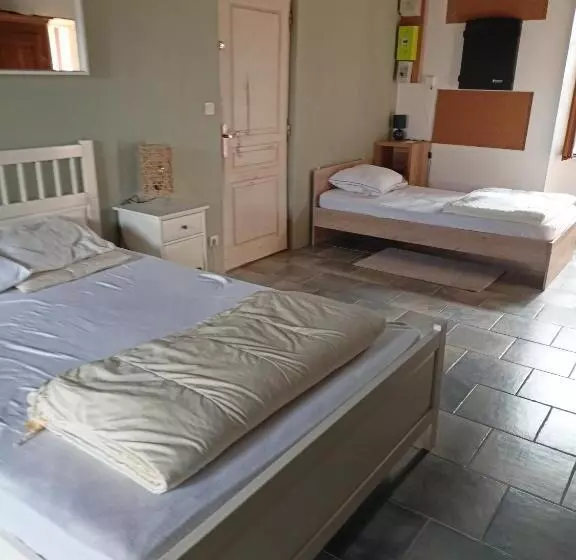 Aamiaismajoitus (B&B) Chambre Triple