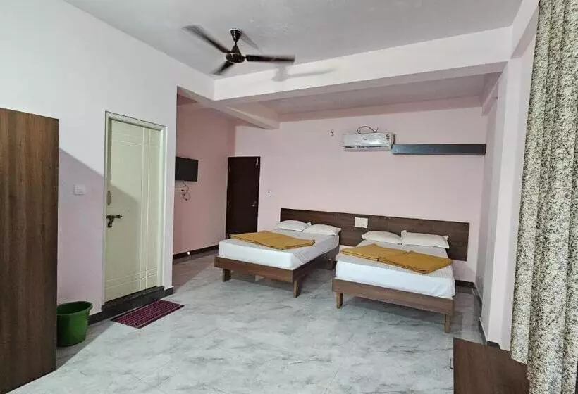 Aamiaismajoitus (B&B) Golden Palace Residency