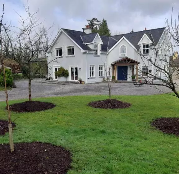 Aamiaismajoitus (B&B) Kyleard Ryan