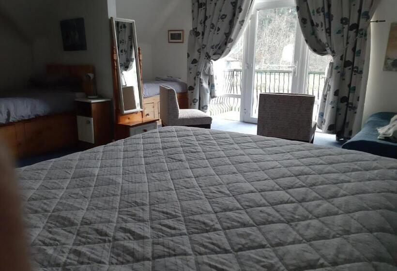 ベッドアンドブレックファースト Kyleard Ryan