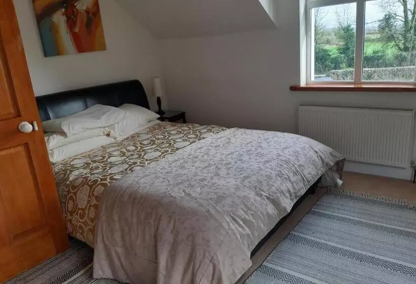 Aamiaismajoitus (B&B) Kyleard Ryan