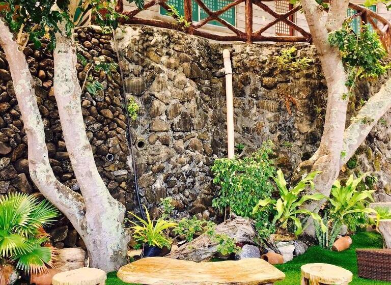 Dive And Trek Resort And Marine Sanctuary