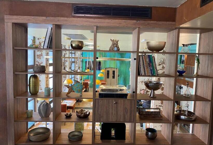 فندق покрит мост