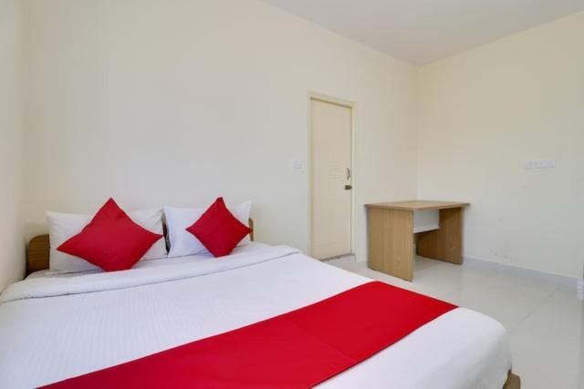 هتل Anjana Residency